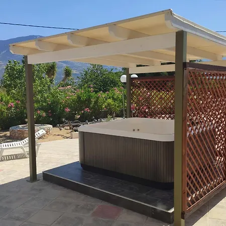 فيلة Spedion Kefallonia - With Jaccuzzi *